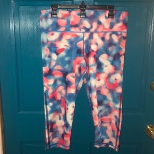 Like new capri Adidas workout tights